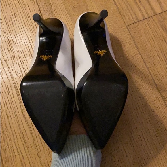 Prada Bi-Color Cap-Toe Platform Pump White/Black - Picture 8 of 8